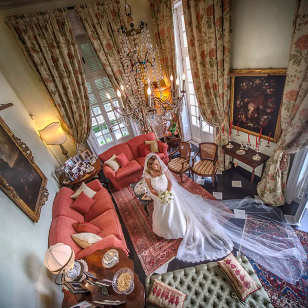 abito elegante della sposa